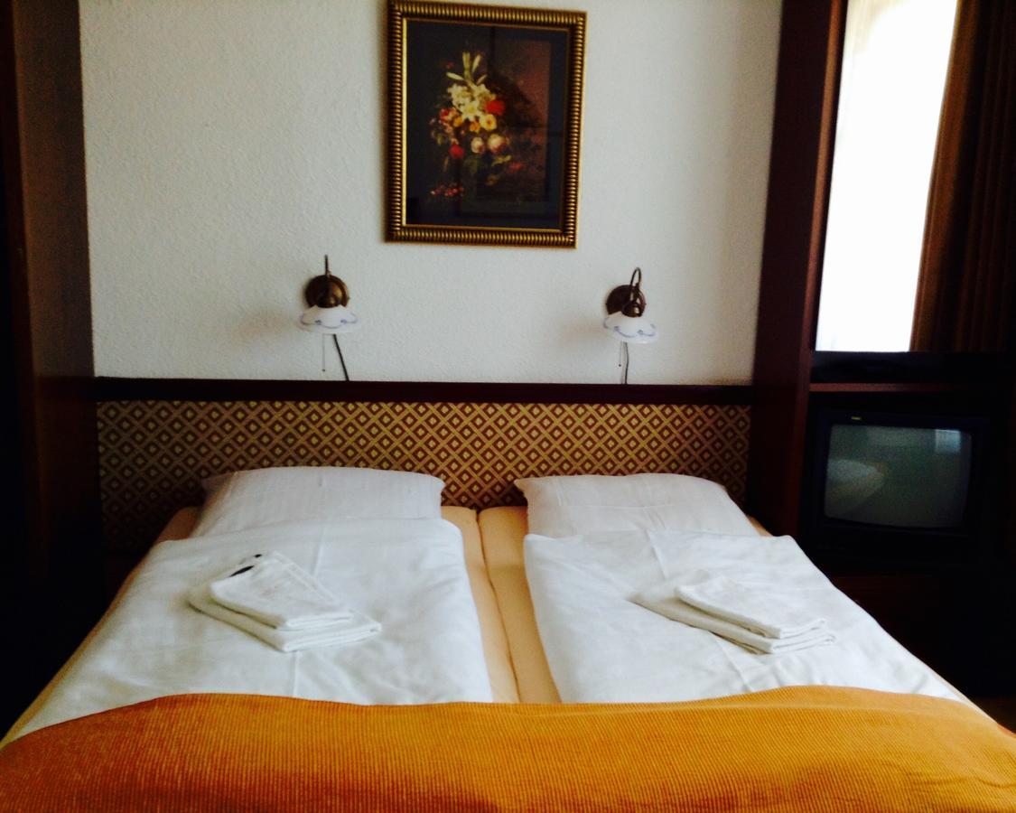 Thueringer Hof Hotel Heringen  Bagian luar foto